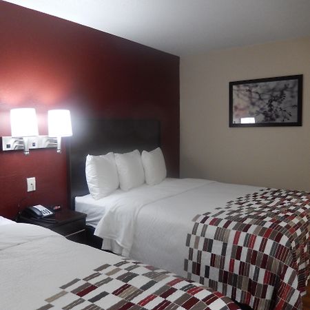 Red Roof Inn Findlay Bagian luar foto