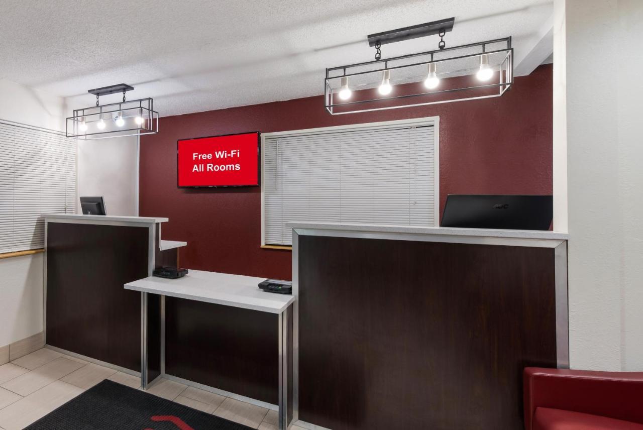 Red Roof Inn Findlay Bagian luar foto