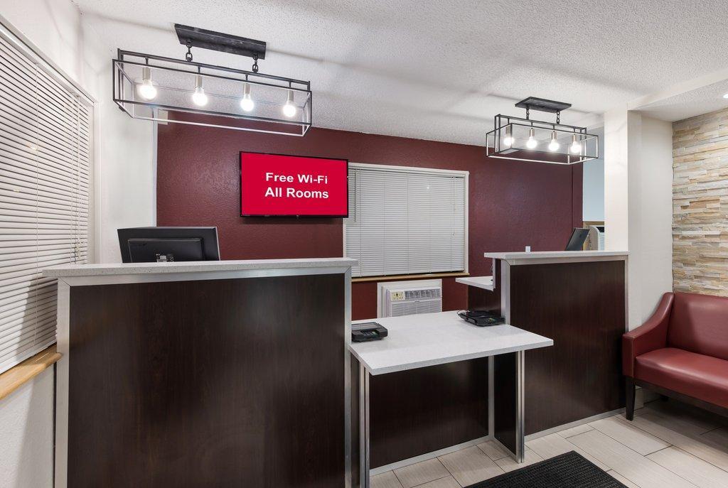 Red Roof Inn Findlay Bagian luar foto