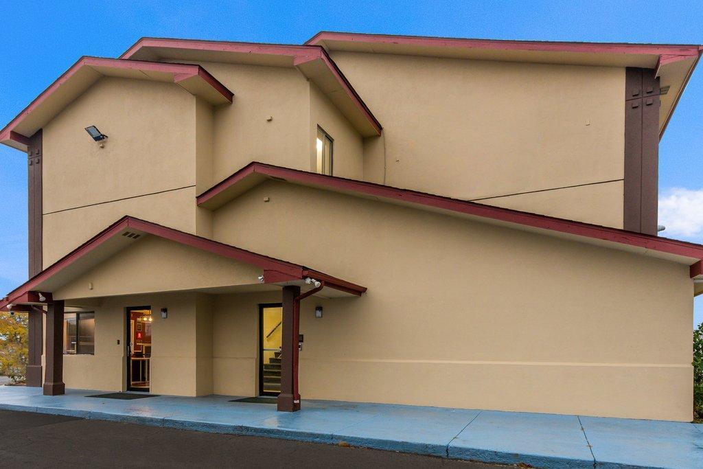 Red Roof Inn Findlay Bagian luar foto