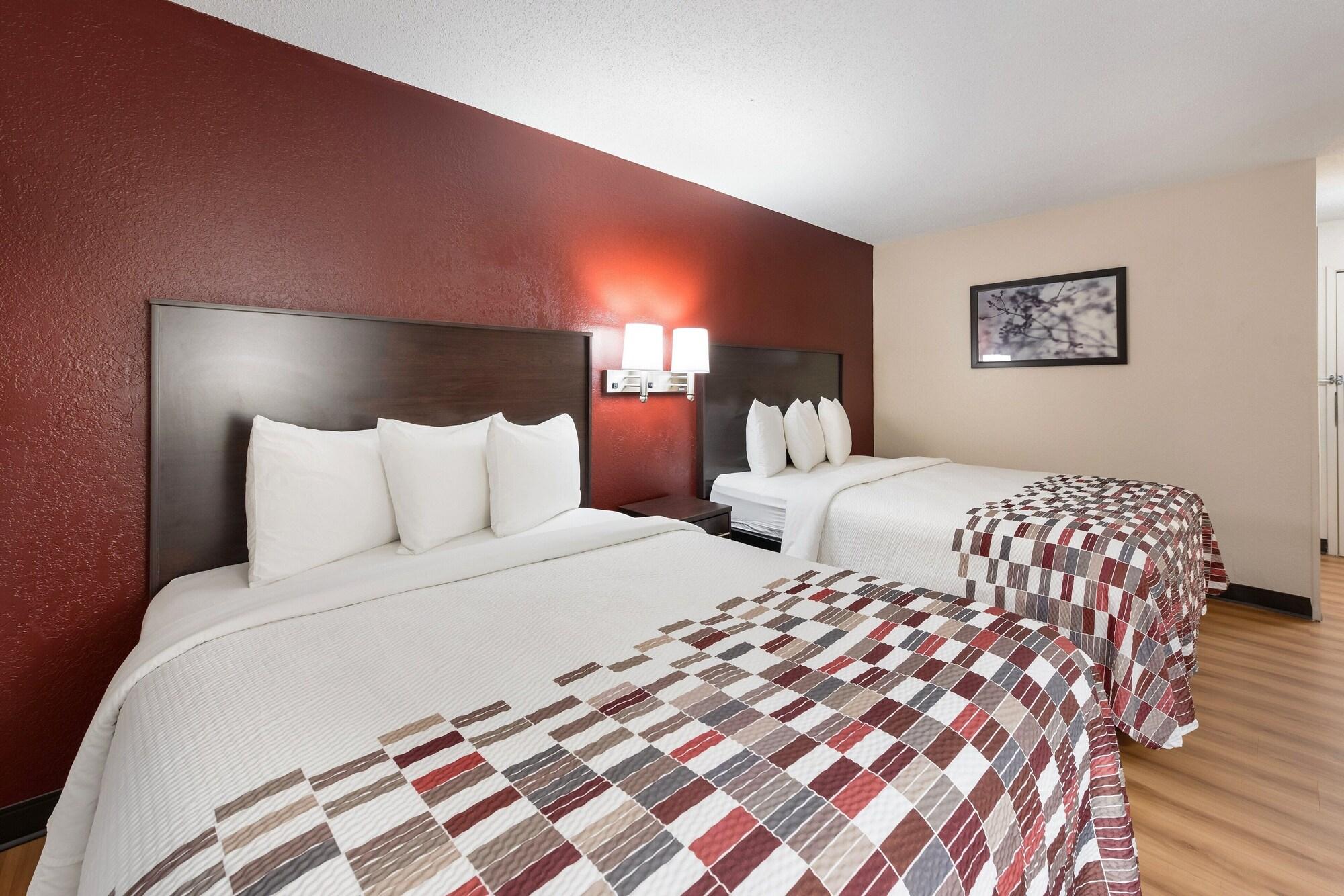 Red Roof Inn Findlay Bagian luar foto