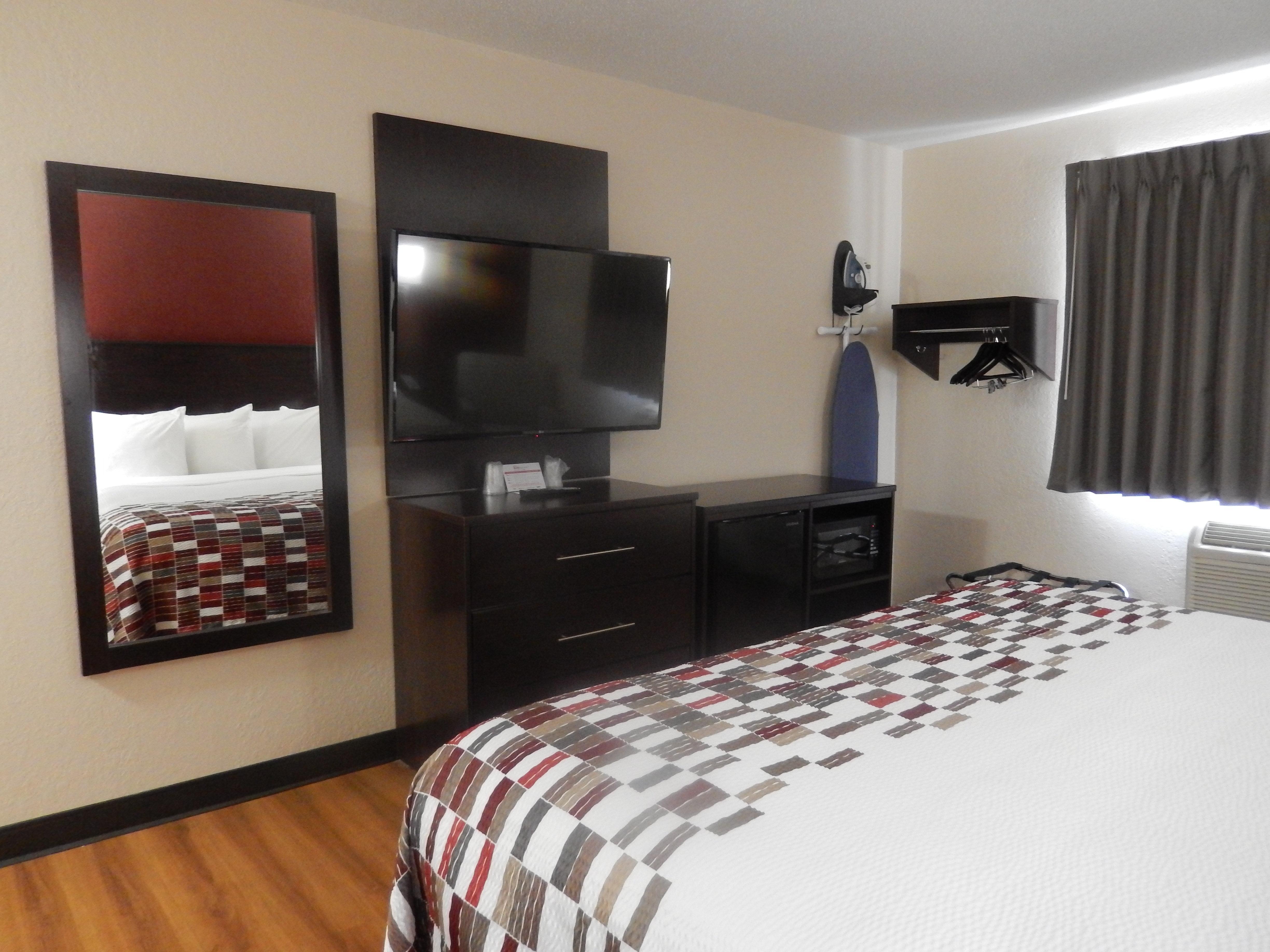 Red Roof Inn Findlay Bagian luar foto