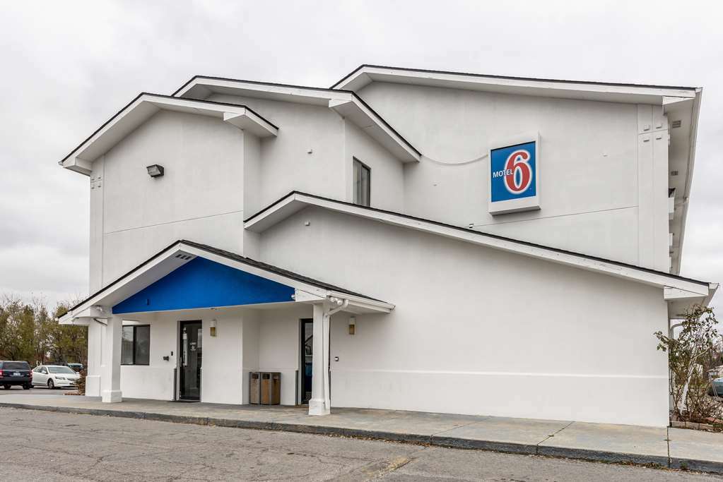 Red Roof Inn Findlay Bagian luar foto